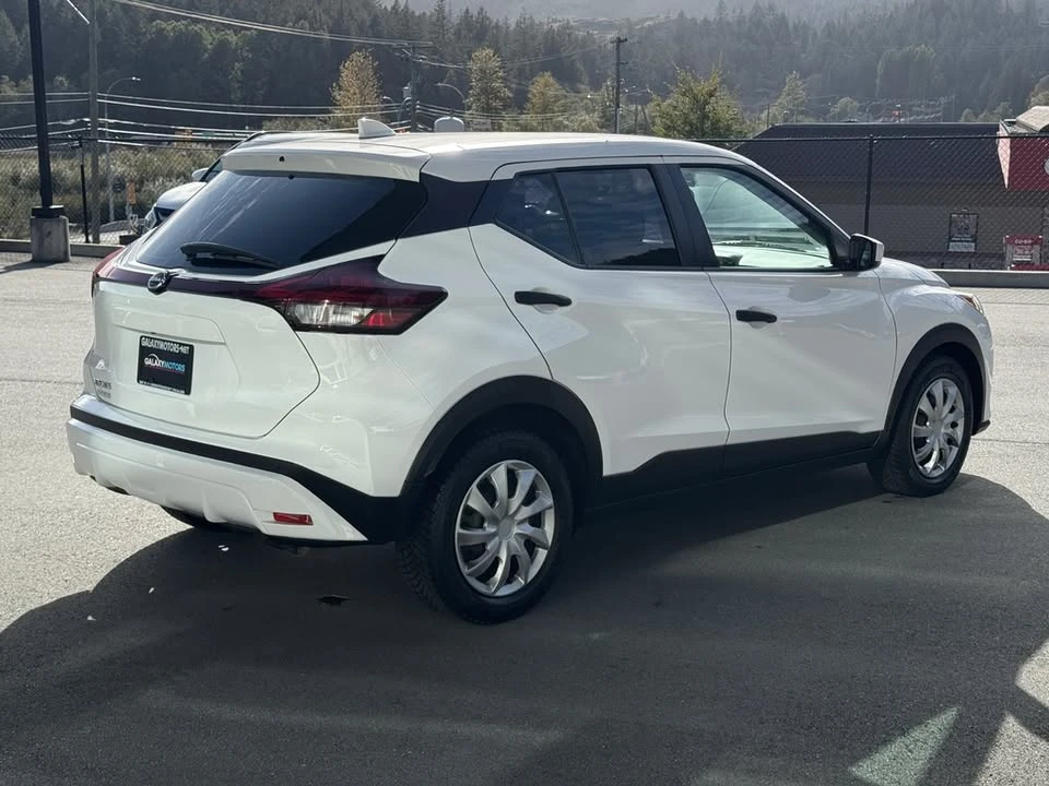 2022 Nissan Kicks - Image 3 of 8