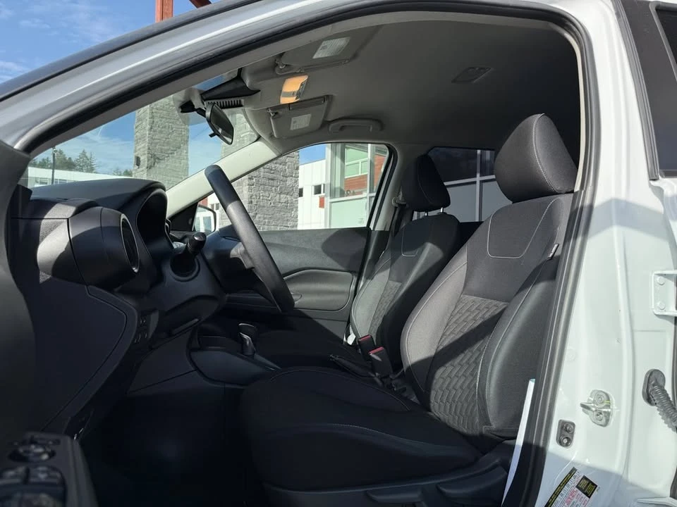 2022 Nissan Kicks - Image 7 of 8