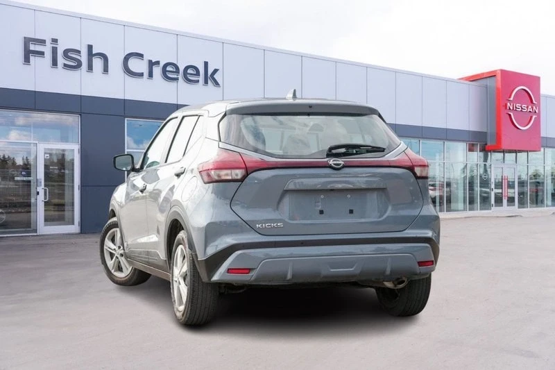 2022 Nissan Kicks - Image 4 of 18