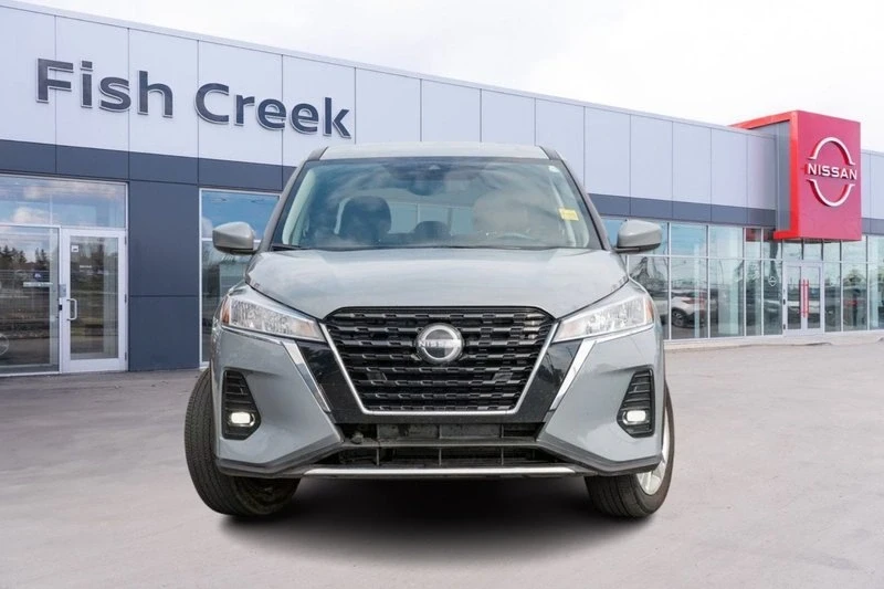 2022 Nissan Kicks - Image 2 of 18