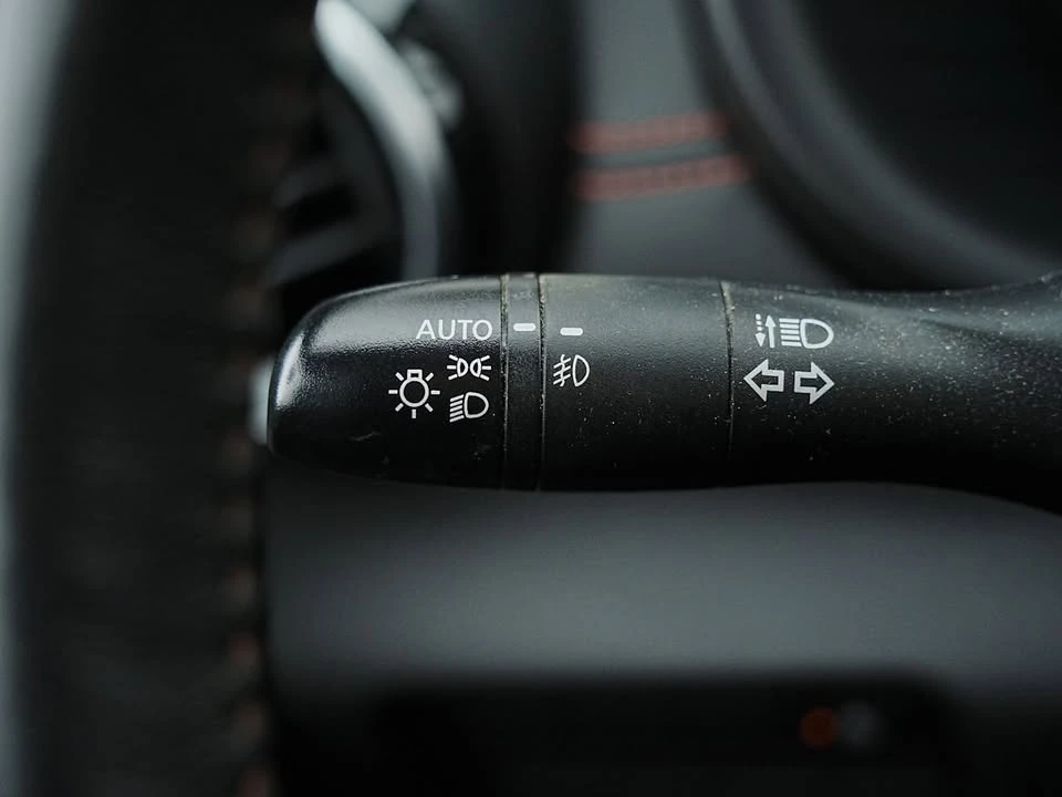 2022 Nissan Kicks - Image 18 of 20