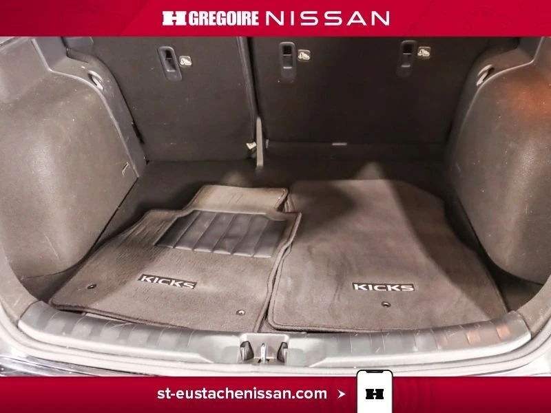 2022 Nissan Kicks - Image 17 of 19