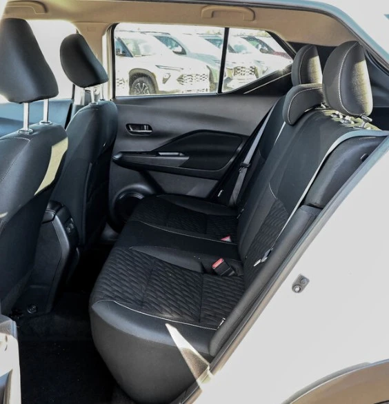 2022 Nissan Kicks - Image 9 of 9