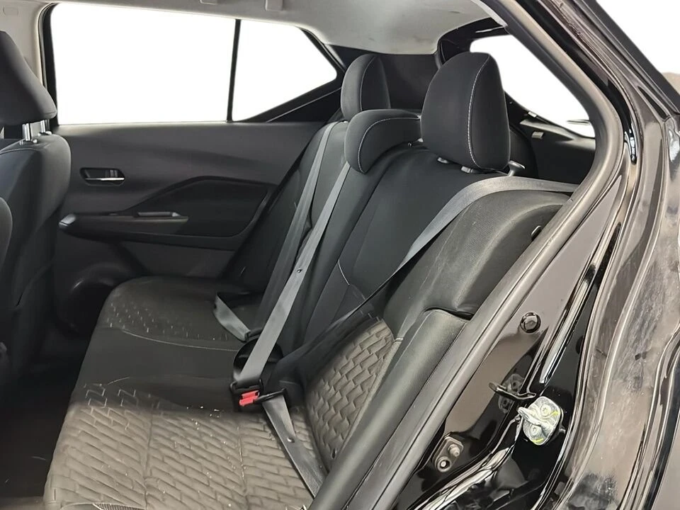 2022 Nissan Kicks - Image 10 of 18