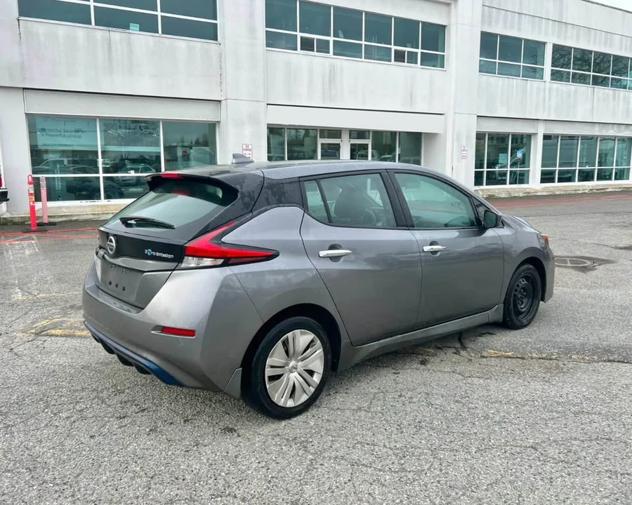 2022 Nissan Leaf - Image 2 of 9