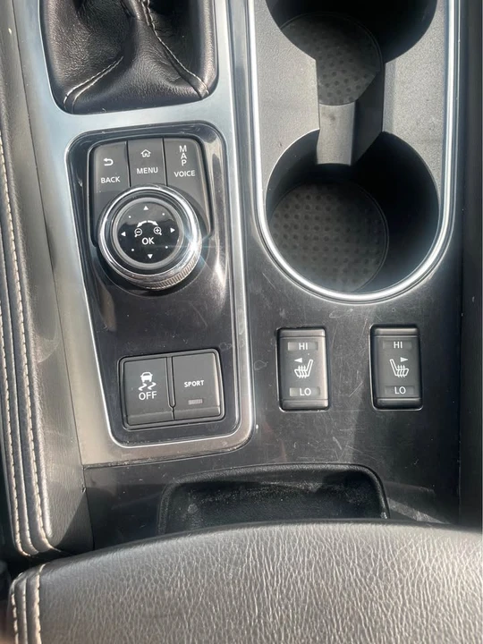 2022 Nissan Maxima 8th Gen - Image 10 of 13