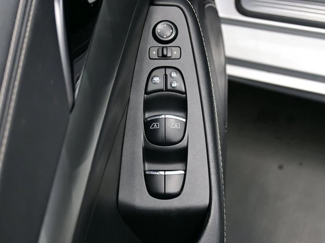 2022 Nissan Maxima 8th Gen - Image 9 of 20