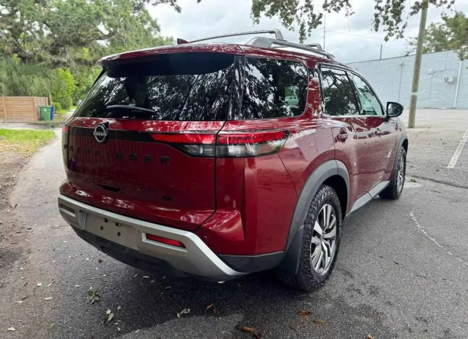 2022 Nissan Pathfinder 5th Gen - Image 3 of 7