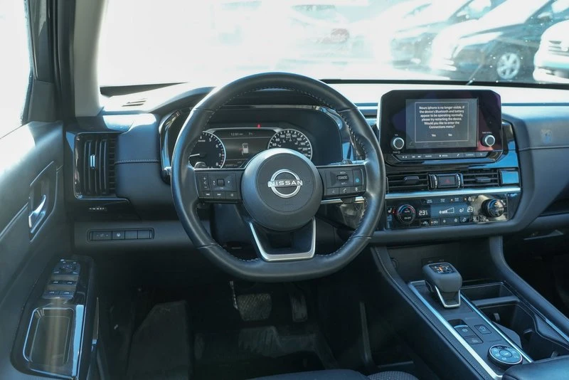 2022 Nissan Pathfinder 5th Gen - Image 14 of 16