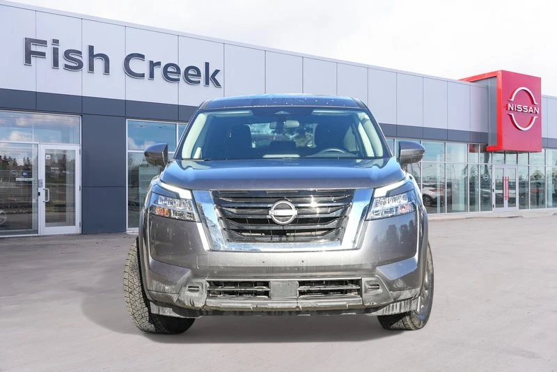 2022 Nissan Pathfinder 5th Gen - Image 2 of 16