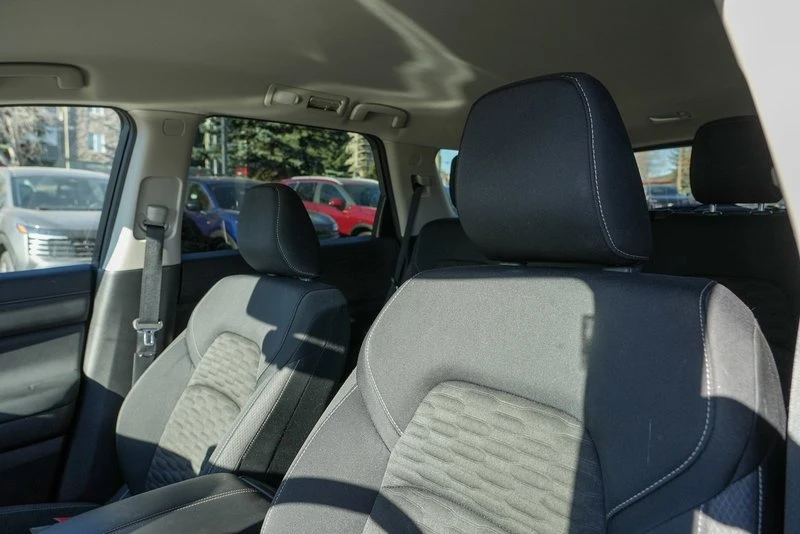 2022 Nissan Pathfinder 5th Gen - Image 16 of 16