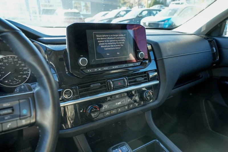 2022 Nissan Pathfinder 5th Gen - Image 12 of 16