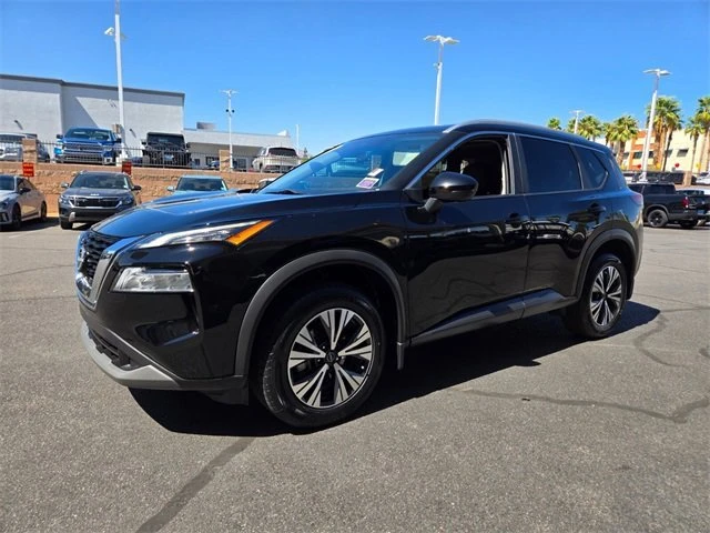 2022 Nissan Rogue - Image 2 of 9