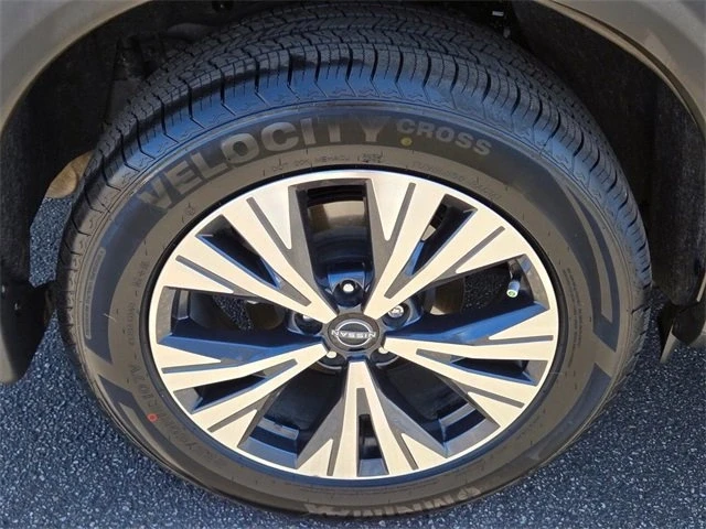 2022 Nissan Rogue - Image 9 of 9