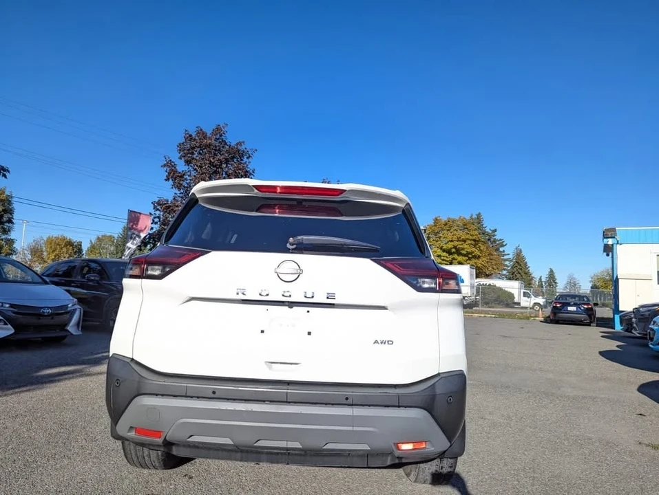 2022 Nissan Rogue - Image 5 of 20