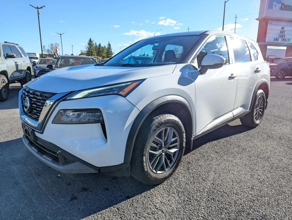 2022 Nissan Rogue - Image 8 of 20