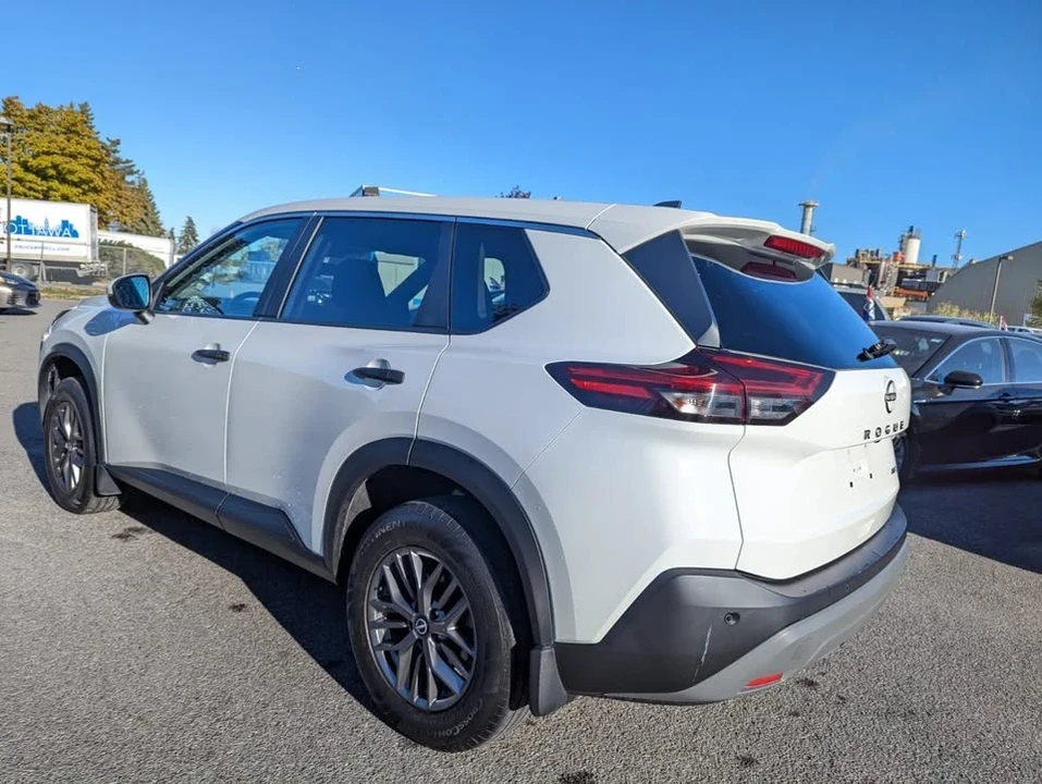 2022 Nissan Rogue - Image 6 of 20