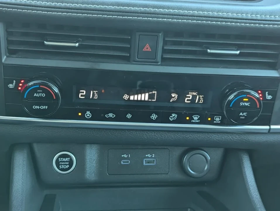 2022 Nissan Rogue - Image 19 of 20