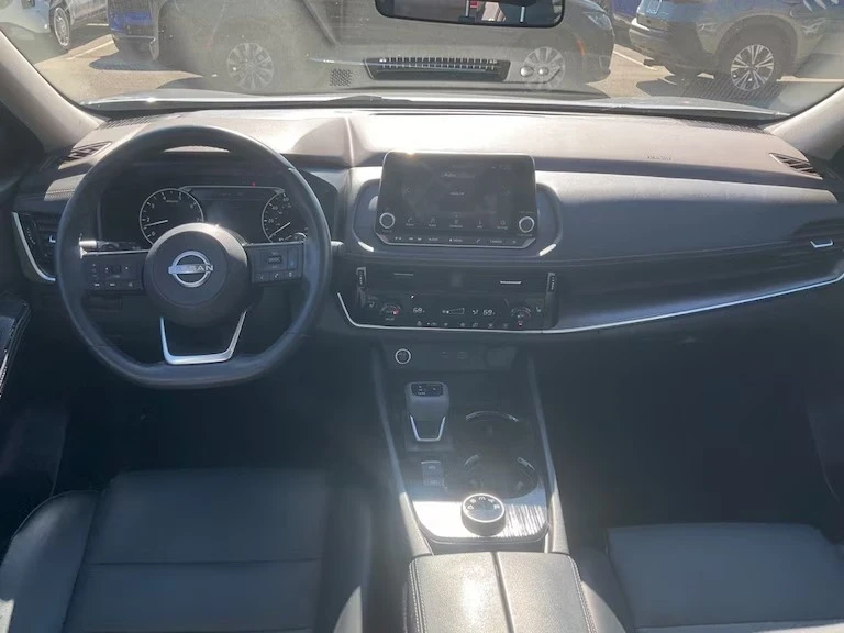 2022 Nissan Rogue - Image 6 of 9