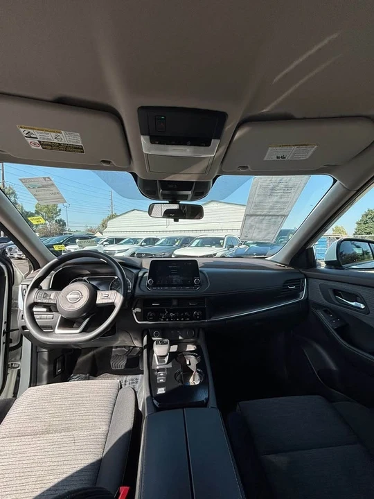 2022 Nissan Rogue - Image 5 of 5
