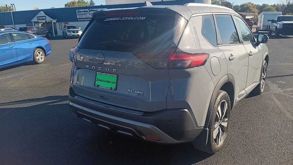 2022 Nissan Rogue - Image 2 of 9