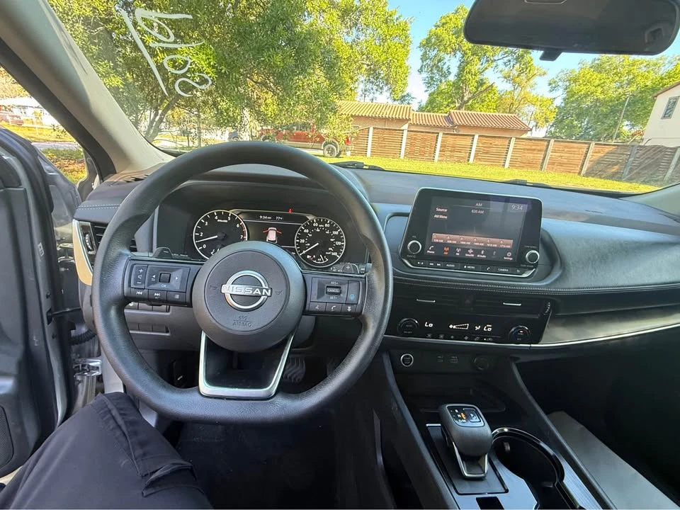 2022 Nissan Rogue - Image 13 of 14
