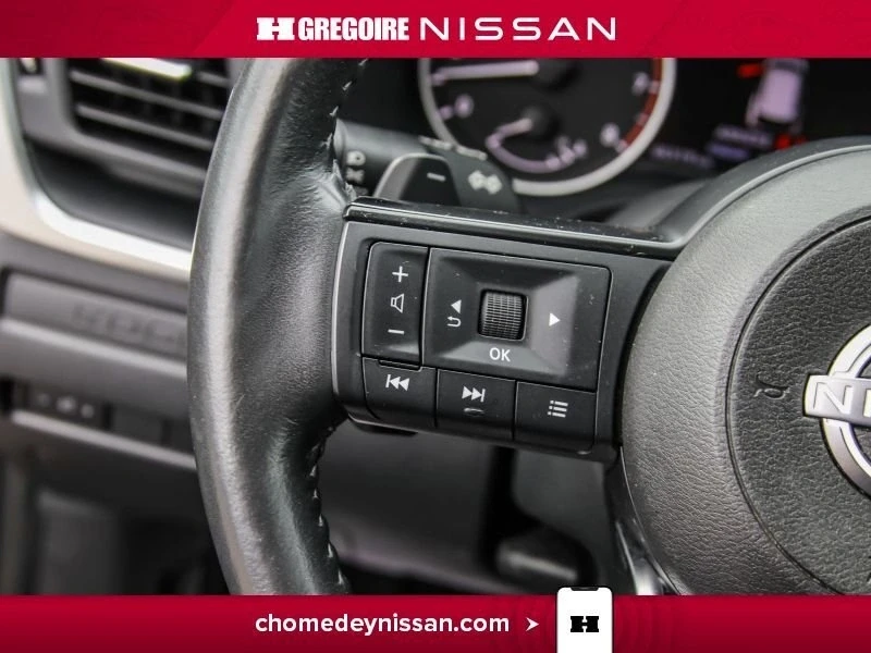 2022 Nissan Rogue - Image 18 of 20