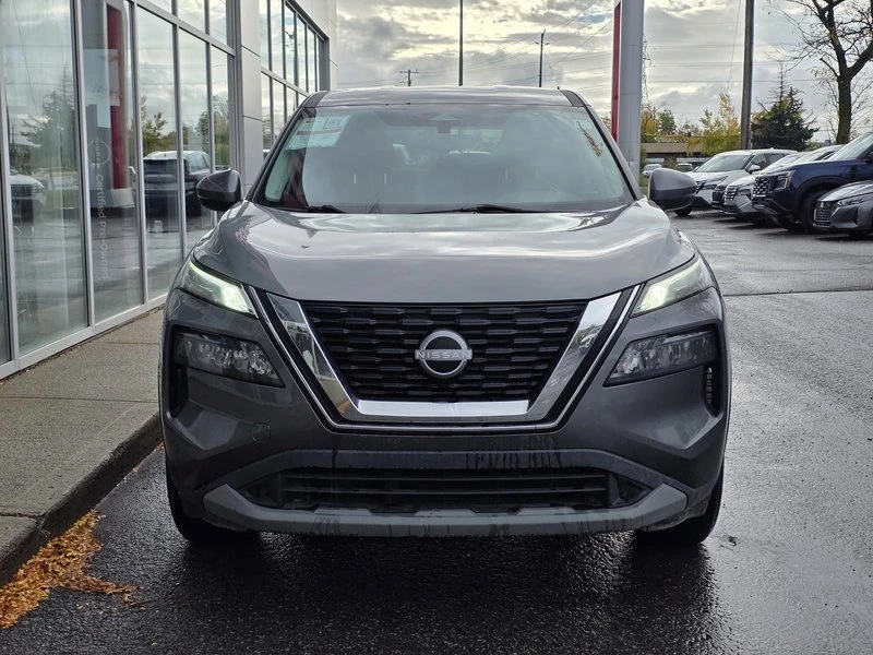 2022 Nissan Rogue - Image 2 of 17
