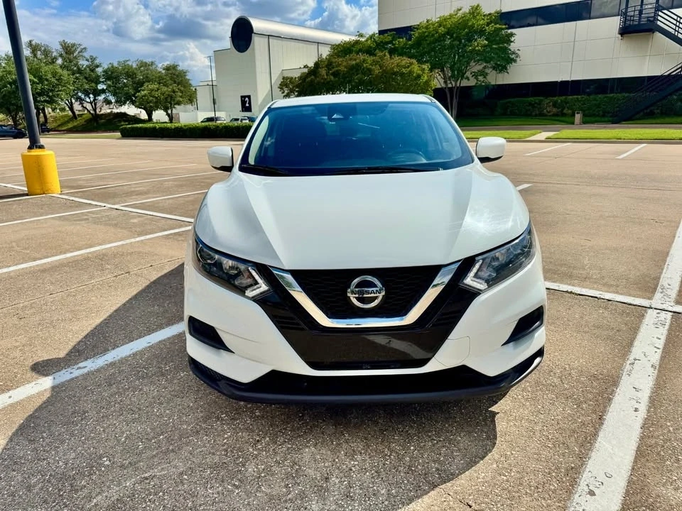 2022 Nissan Rogue - Image 8 of 20