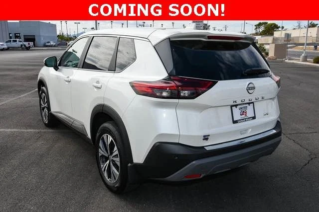 2022 Nissan Rogue - Image 3 of 9