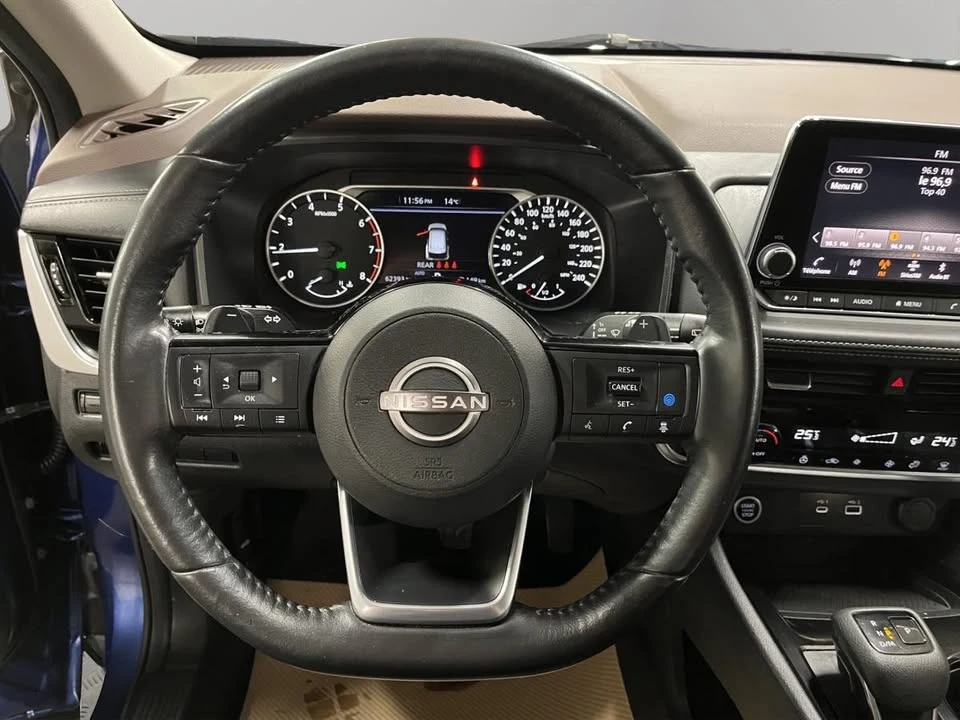 2022 Nissan Rogue - Image 10 of 19