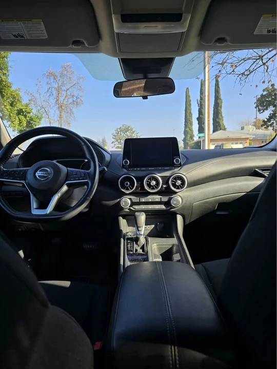 2022 Nissan Sentra 8th Gen - Image 6 of 8