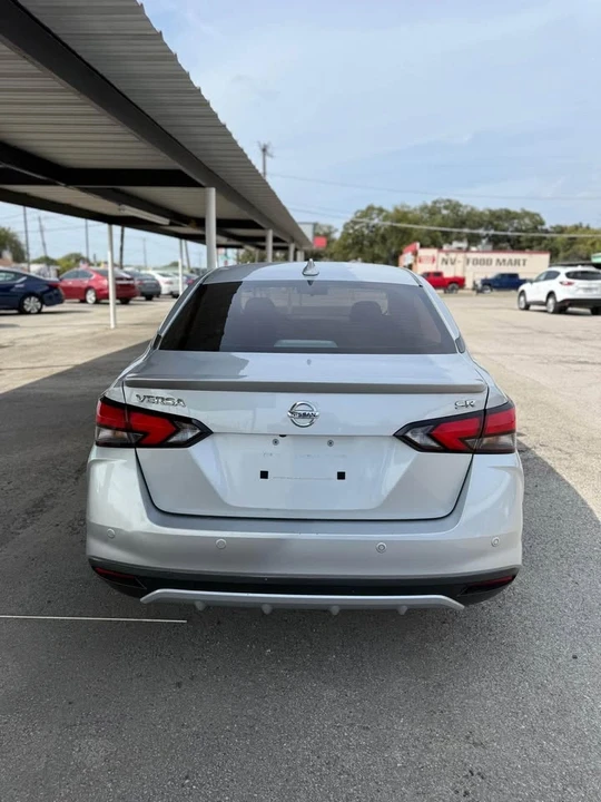 2022 Nissan Versa - Image 9 of 14