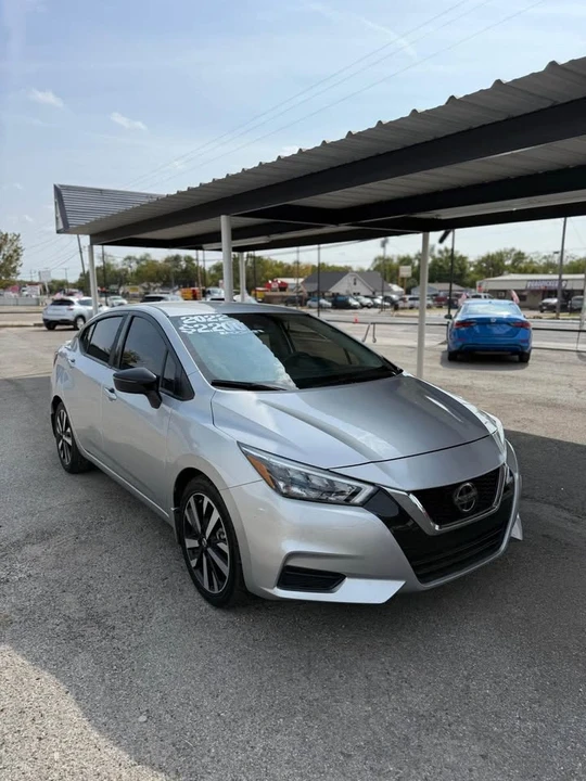 2022 Nissan Versa - Image 4 of 14