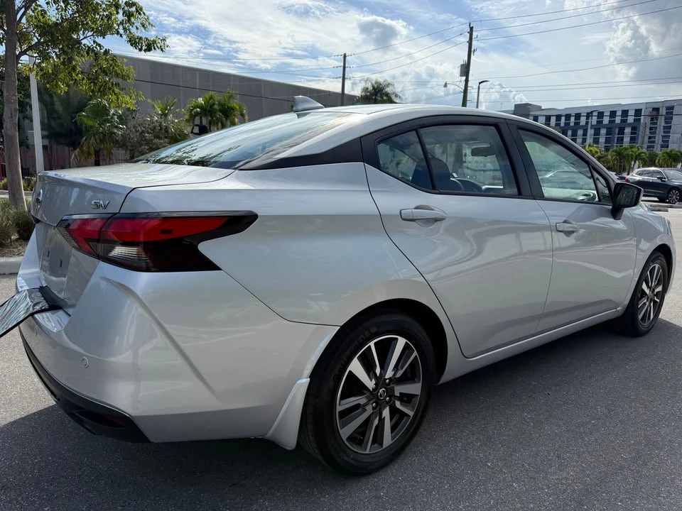 2022 Nissan Versa - Image 6 of 16