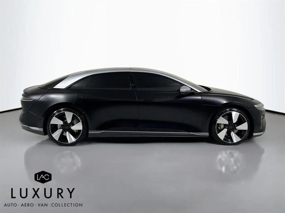 2022 Lucid Air - Image 10 of 12