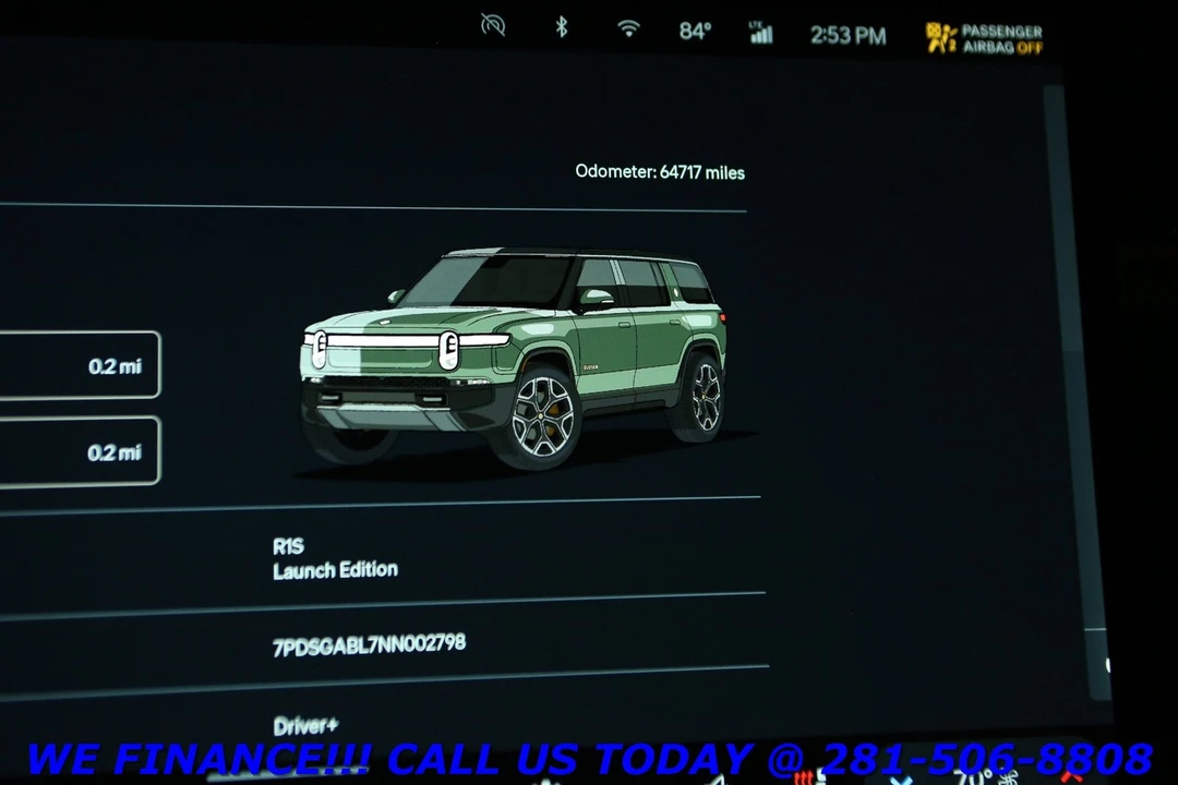 2022 Rivian R1S - Image 17 of 21