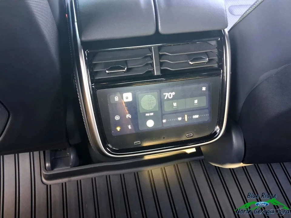 2022 Rivian R1T - Image 12 of 21
