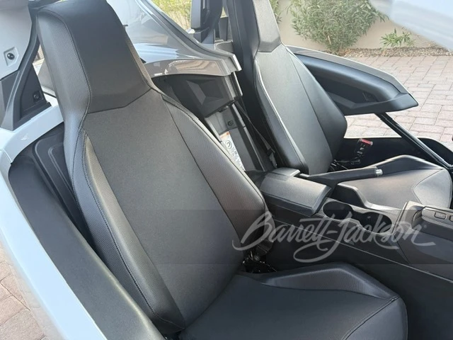 2022 Polaris Slingshot - Image 13 of 18