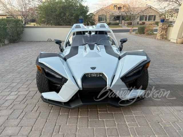 2022 Polaris Slingshot - Image 16 of 18