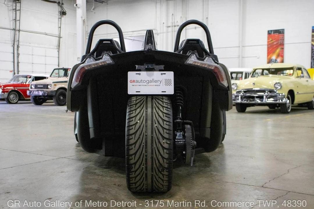 2022 Polaris Slingshot - Image 6 of 12