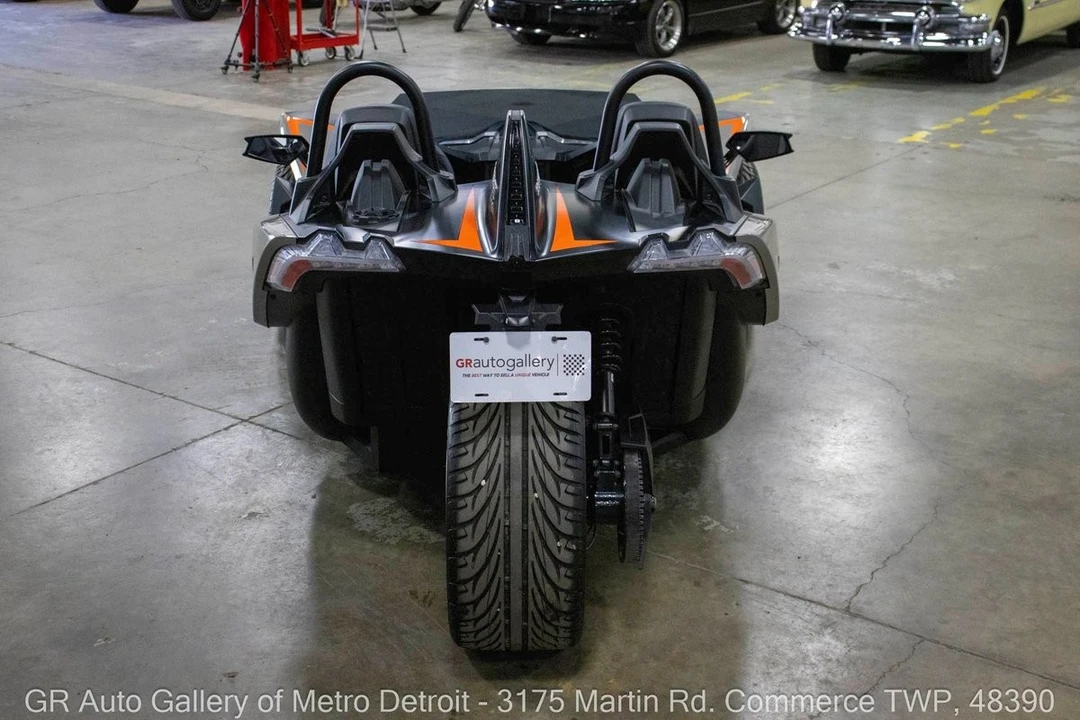 2022 Polaris Slingshot - Image 5 of 12