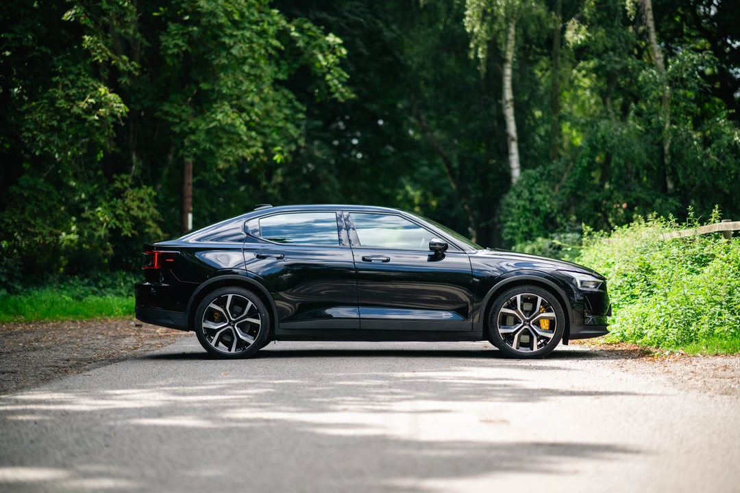 2022 Polestar 2 - Image 5 of 31