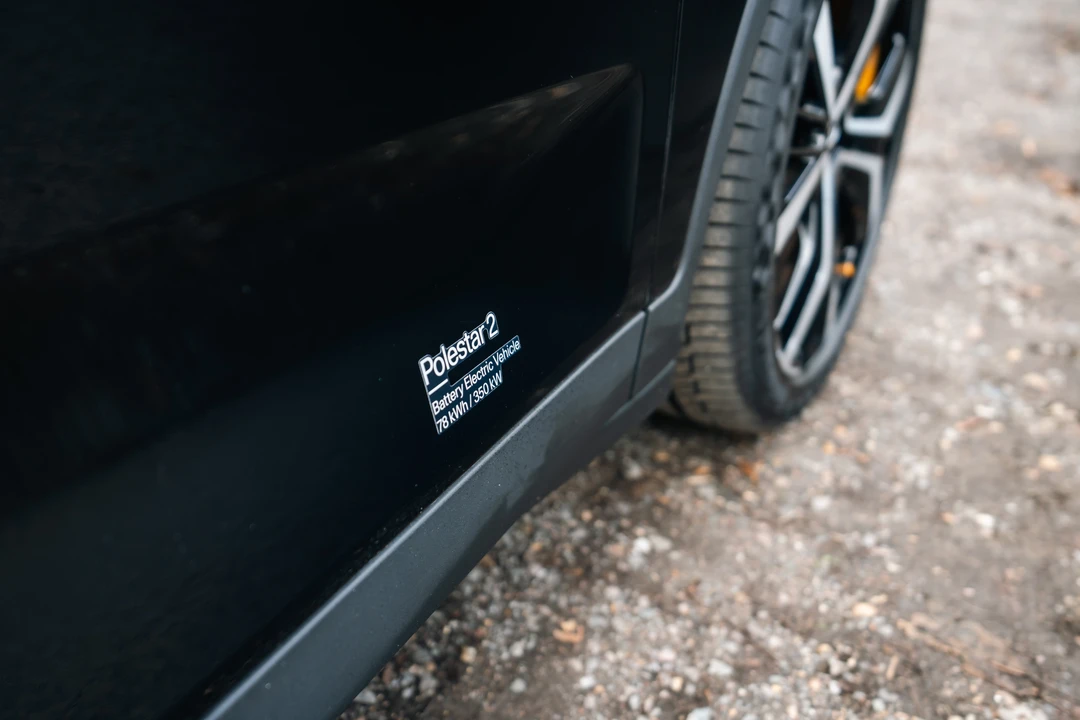 2022 Polestar 2 - Image 28 of 31