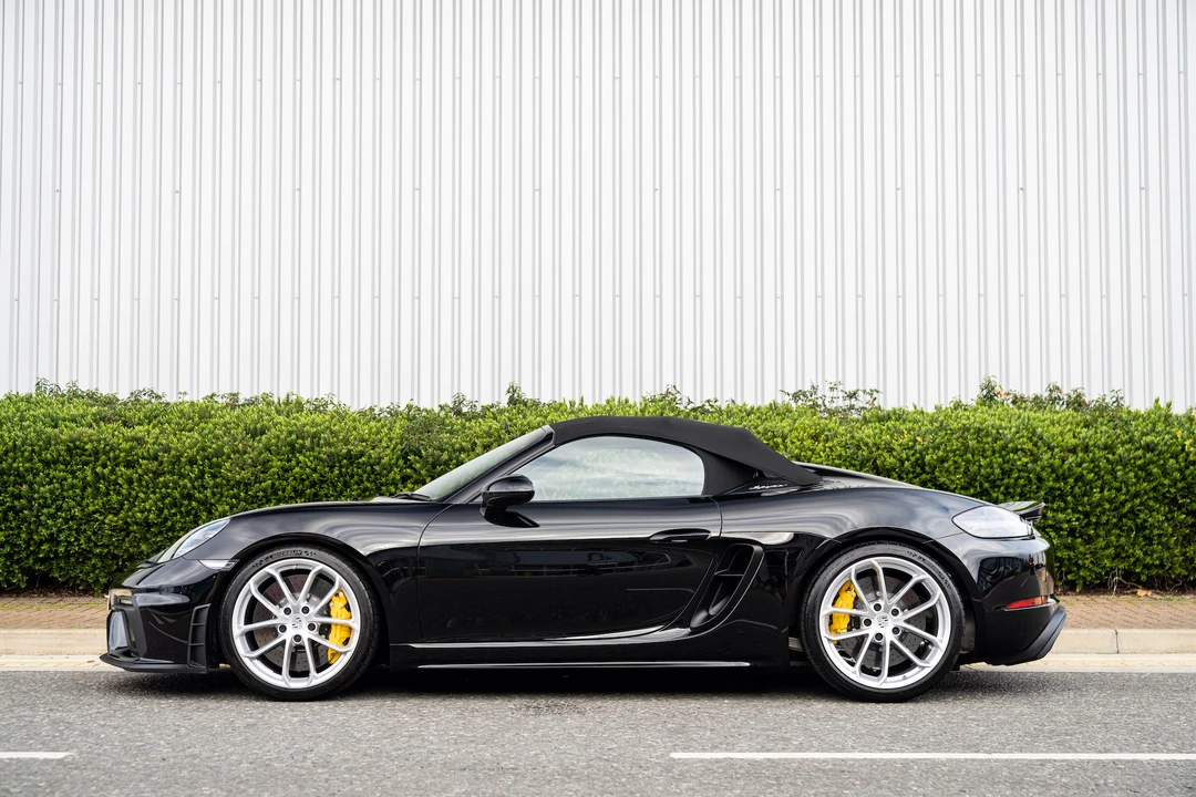 2022 Porsche 718 Boxster Spyder - Image 5 of 31