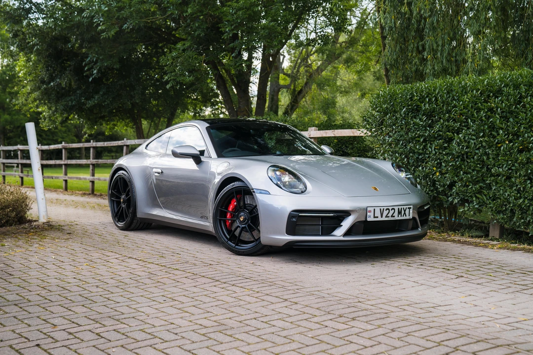 2022 Porsche 992 Carrera - Image 10 of 31