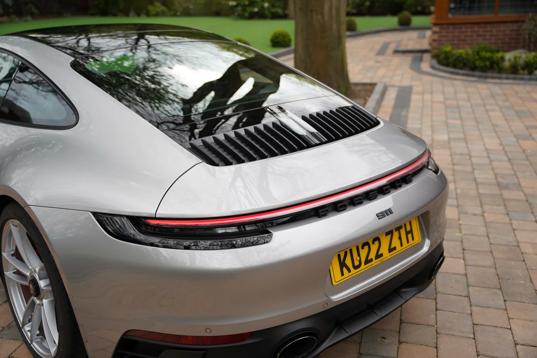2022 Porsche 992 Carrera - Image 24 of 31