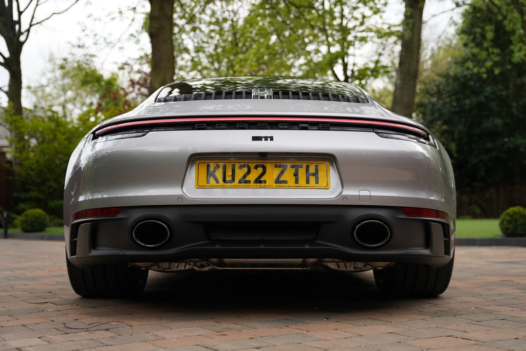 2022 Porsche 992 Carrera - Image 10 of 31