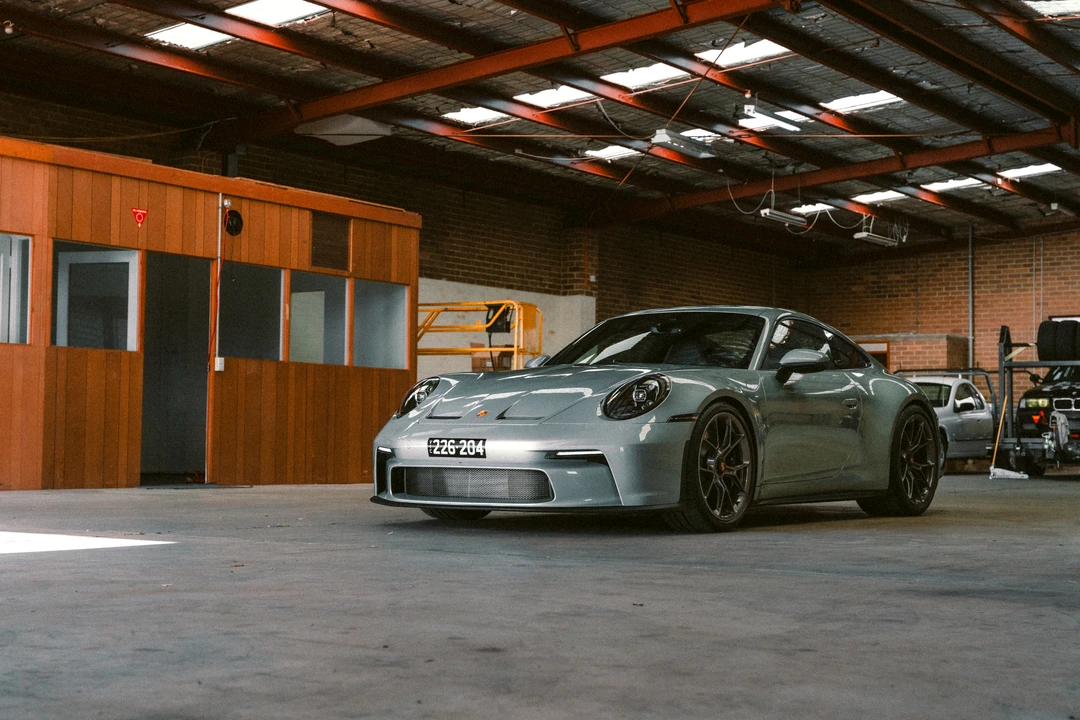 2022 Porsche 992 GT3 - Image 23 of 31