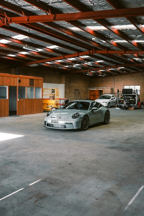 2022 Porsche 992 GT3 - Image 24 of 31